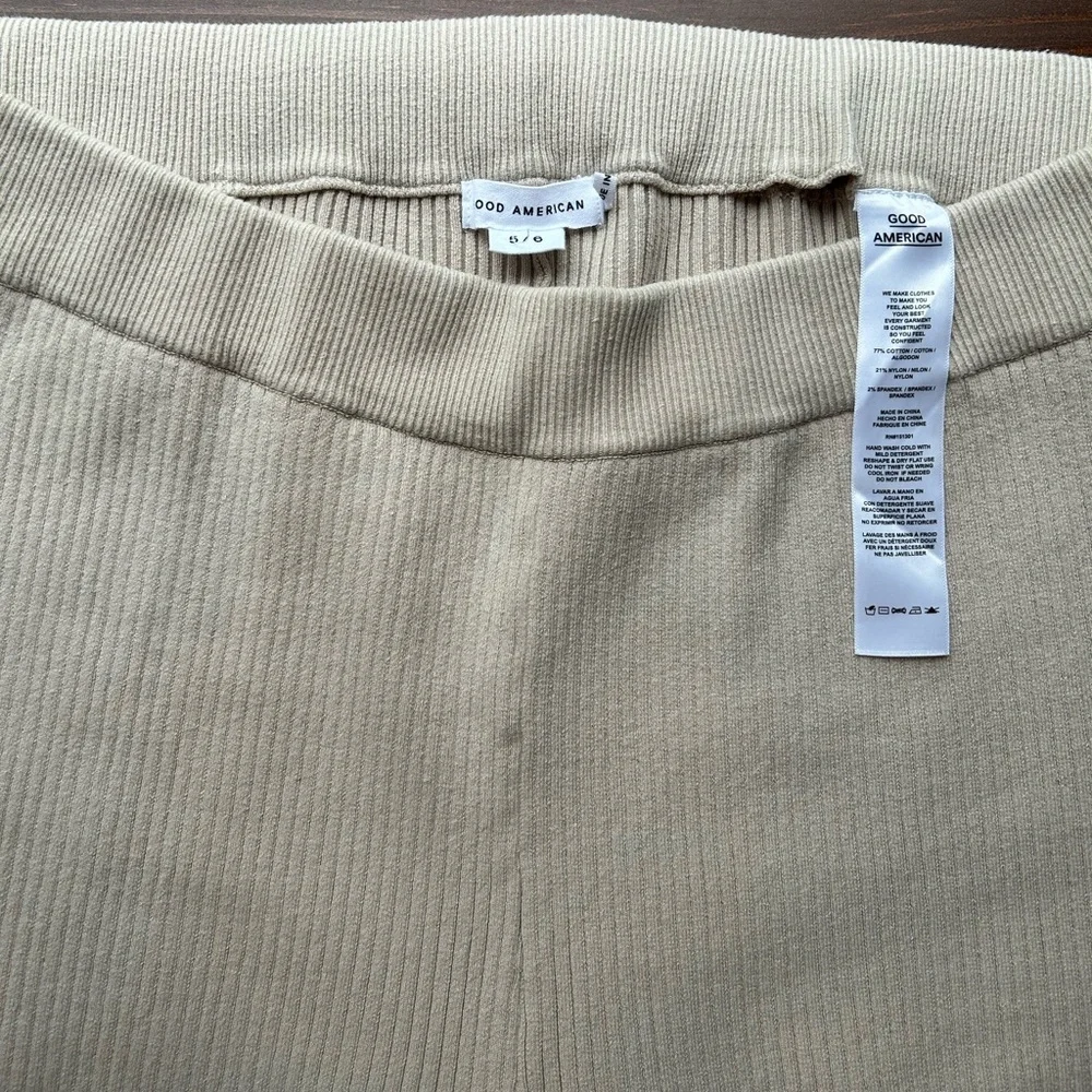 Good American L/XL Flared Beige Ribbed Pants w Elastic Waist and detailed hem - Picture 3 of 13